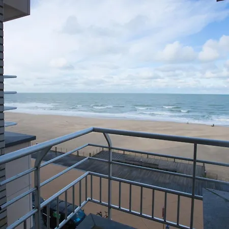 Bright With Sea View Apartamento Ostend